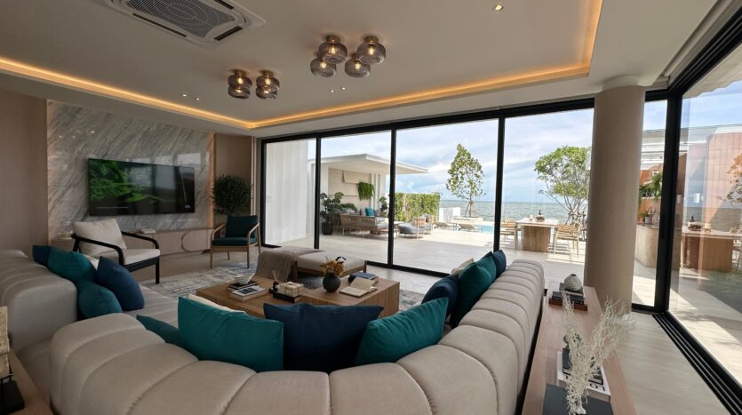 Beachfront Luxury Home for Sale in Cha-Am