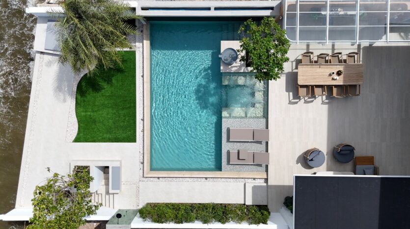 Beachfront Luxury Home for Sale in Cha-Am