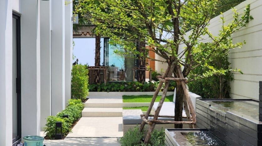 Beachfront Luxury Home for Sale in Cha-Am