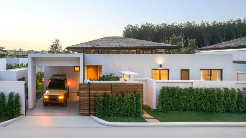 Botanica Luxury Hua Hin