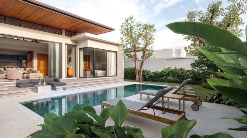 Botanica Luxury Hua Hin