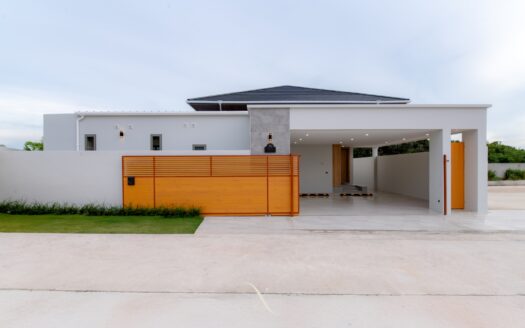 Exclusive Housing Project with 20 Luxury Villas