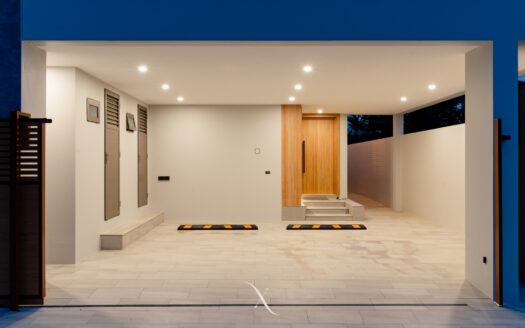 Exclusive Housing Project with 20 Luxury Villas